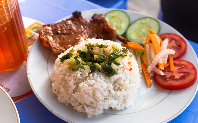 Cơm Tấm Cô Ba - Nguyễn Nhữ Lãm