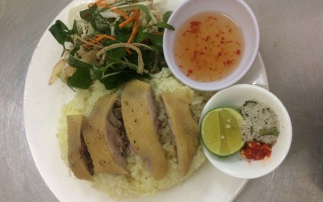 Quán Dì Ba - Gà Ta Tam Kỳ