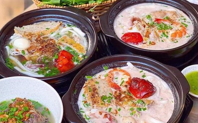 Bánh Canh Thố Nước Cốt Dừa Hiếu
