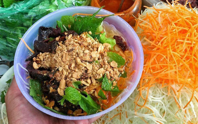 Cô Trang - Đồ Ăn Vặt