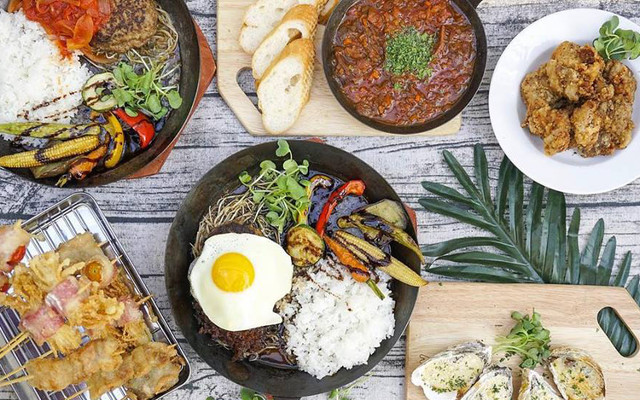 Vamos Restaurant & Bar