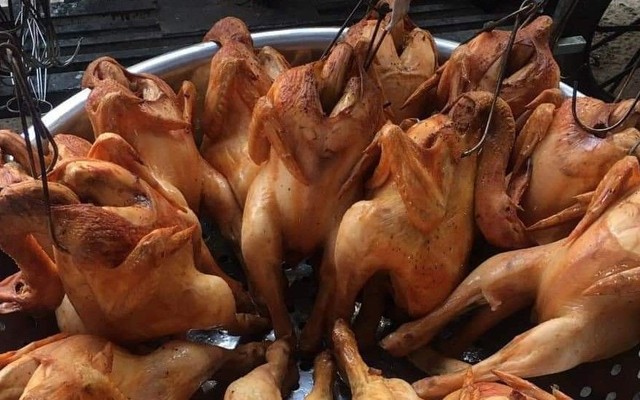 Gà Quay Lu 79 - Nguyễn Khang