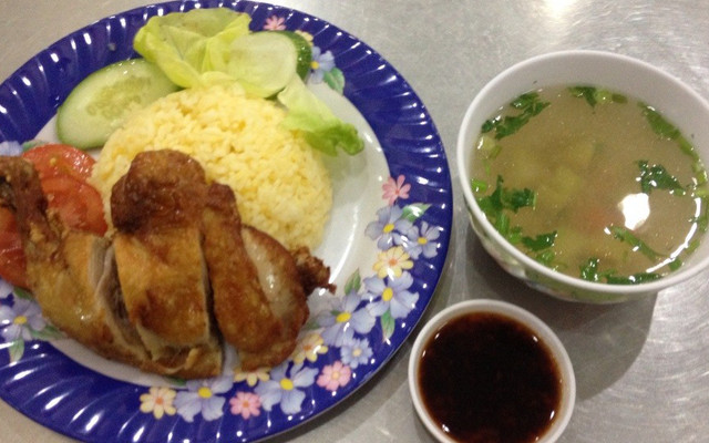 Quỳnh Vy - Cơm Gà Xối Mỡ 20K