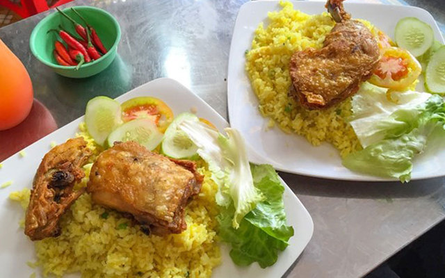 Cường Phát 6 - Cơm Chiên Gà Xối Mỡ