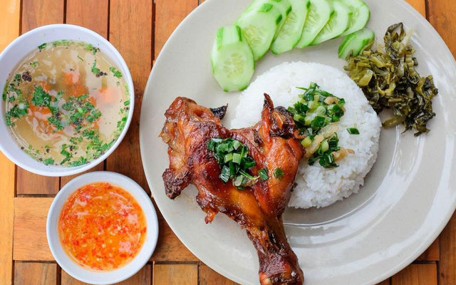 Anh Em Quán - Cơm Sườn & Cơm Rang Các Loại