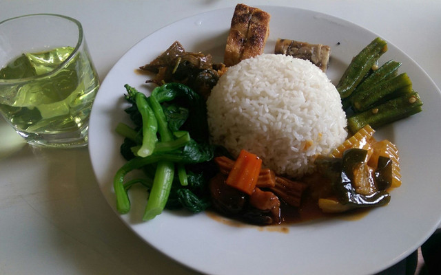 Chay Hoa Sen - Cơm Chay Tự Chọn