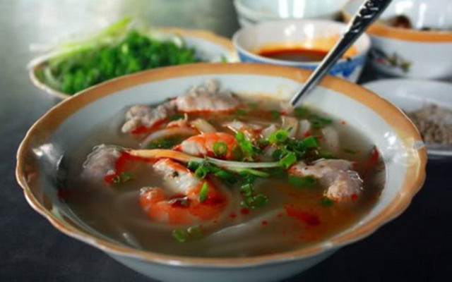 Bánh Canh Bình - Trường Chinh