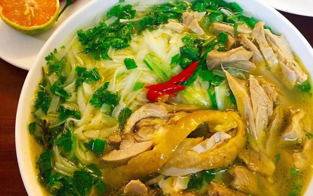 Mạnh Đức - Phở & Cơm Văn Phòng