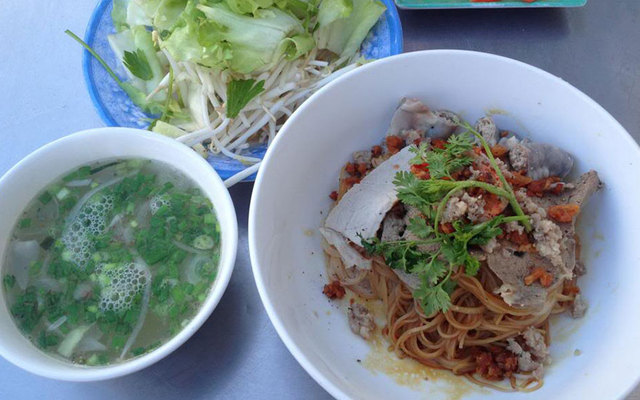 3 Đạt - Hủ Tiếu Nam Vang & Cháo Lòng