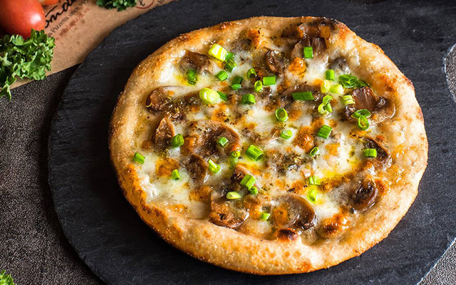 Pizza Tonda Vietnam - Vincom Mega Mall