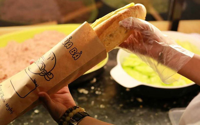 Măng Măng Bread - Bánh Mì Chả Cá Măng - Hàng Chuối