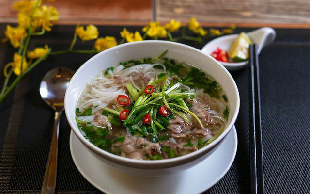 Little Charm Restaurant - Italian & Vietnamese Food