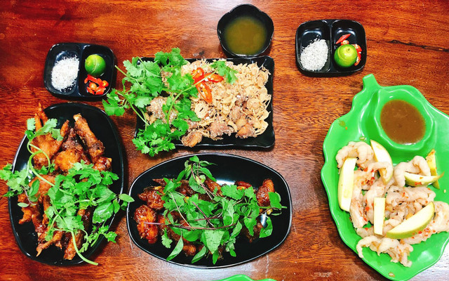 Đức Long - Chân Gà Chiên Mắm