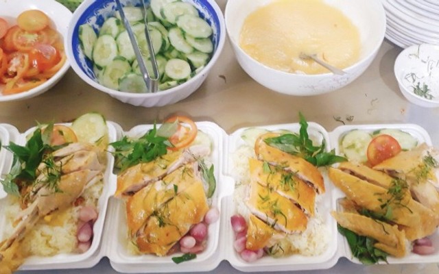 Cơm Gà Tam Kỳ - Phước Long