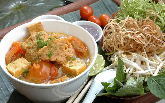 Hà Tân Mỹ - Bún Riêu & Bún Bò Huế