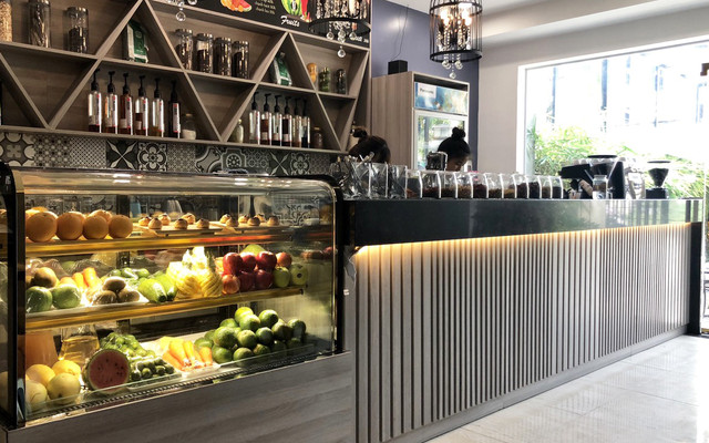 Sinh Tố & Nước Trái Cây 1983