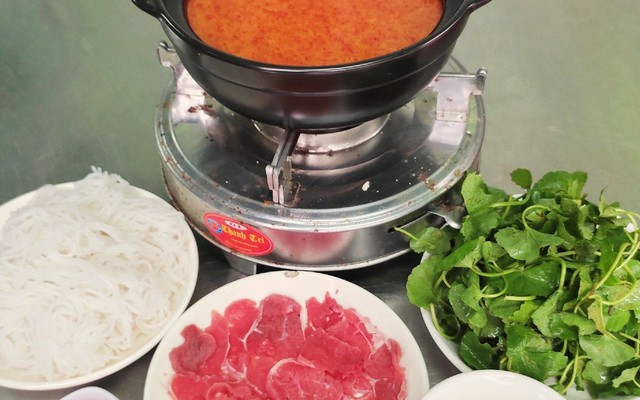 Bò Nhúng Ớt Gì Thạch - Ông Ích Khiêm