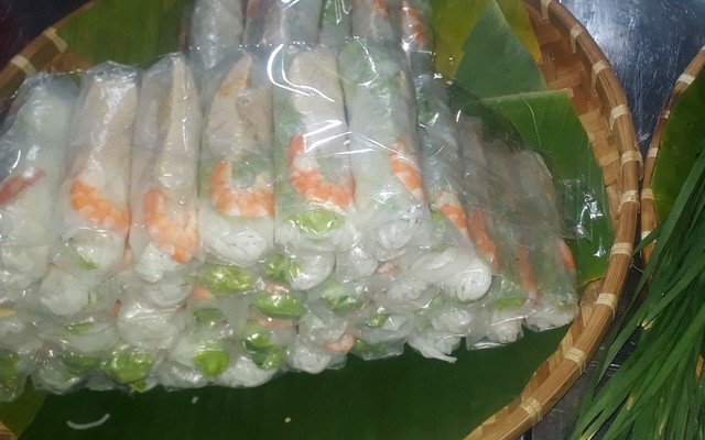 Gỏi Cuốn Vân - Chợ Tân Mỹ