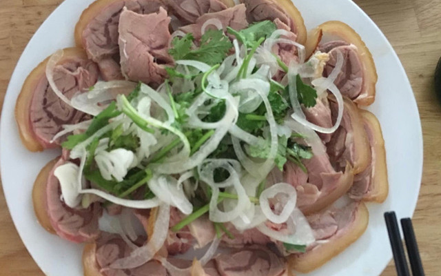 Chú Hà - Bê Thui Nóng