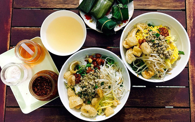 Quán Huế - Cơm - Bún & Mì Hến