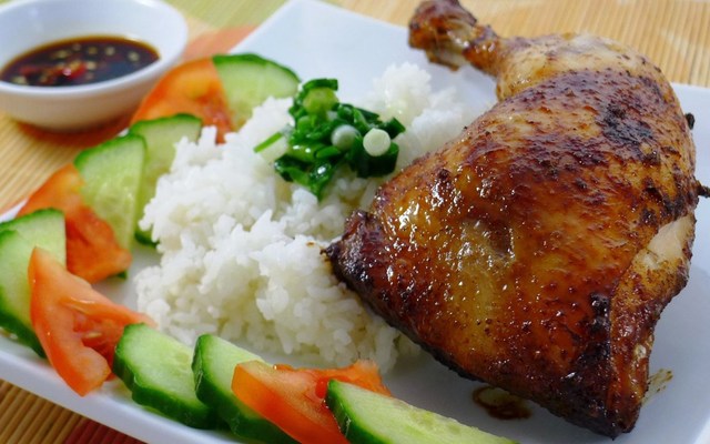 Cơm Tám Điện Biên - Cầu Giấy