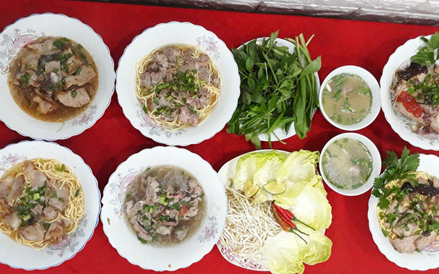 Quán Huệ - Mì Xíu & Miến