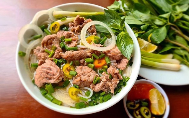 Phở Duy Phương Nam - Đặng Thùy Trâm