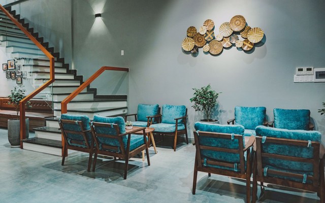 The Grand - Food & Drinks