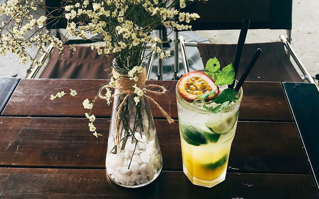 Amazon Coffee & Smoothies