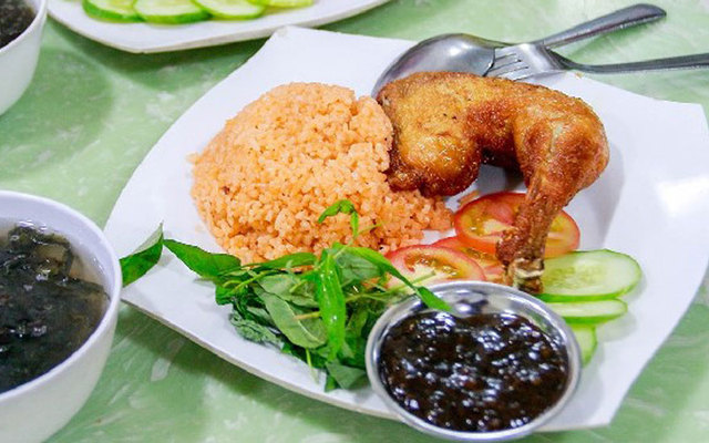 Cơm Gà Xối Mỡ 014 - Chung Cư Ấn Quang