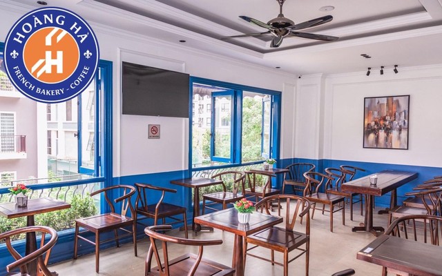 Hoàng Hà Bakery Coffee - Times City