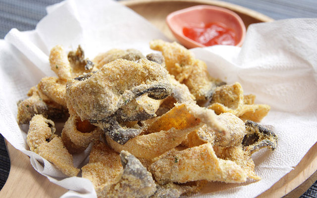 Zaka - Snack Da Cá Trứng Muối