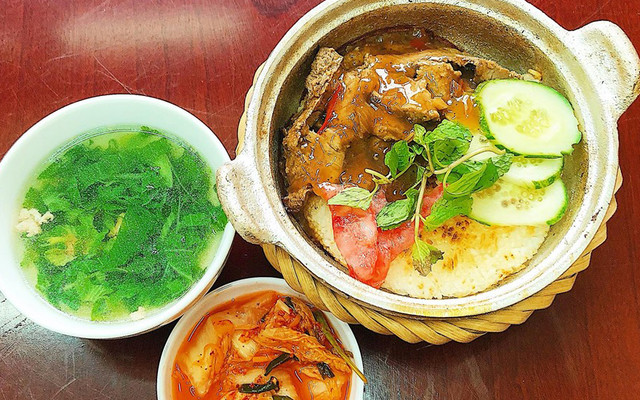 Glamour - Cơm Niêu Singapore