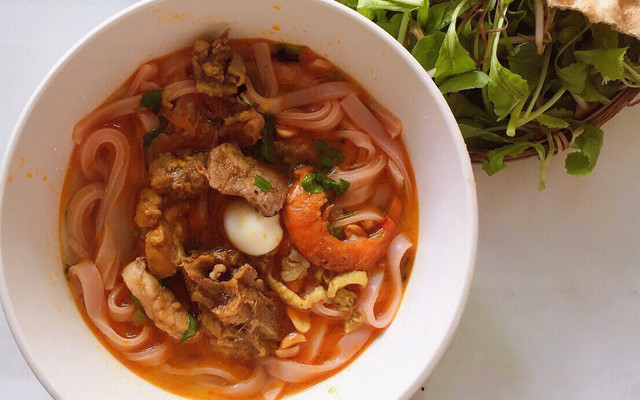 Mì Quảng Nhất - Nơ Trang Long