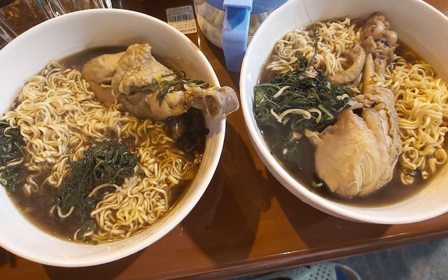 Món Ngon Nhà Báo - Chim Cút Quay - 158 Quán Thánh