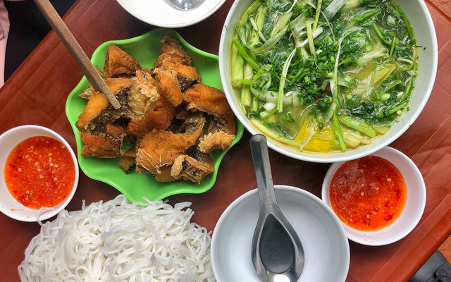 Bún Cá Chấm Gốc Đa - Vũ Thạnh