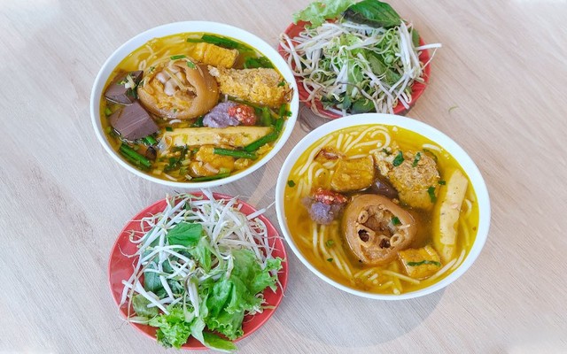 Chị Hà - Bún Riêu & Canh Bún