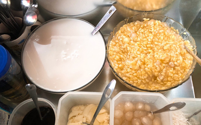 Chè Bưởi Gia Truyền Bà U