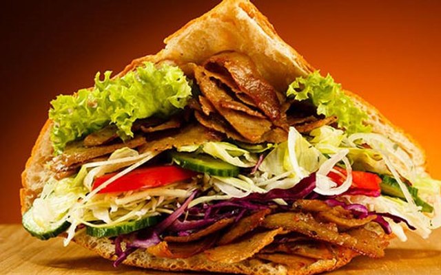 Bánh Mì Doner Kebab Hiền Linh