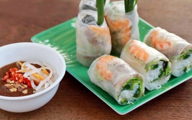 Tin Tin - Gỏi Cuốn, Bánh Tráng Trộn & Trà Sữa