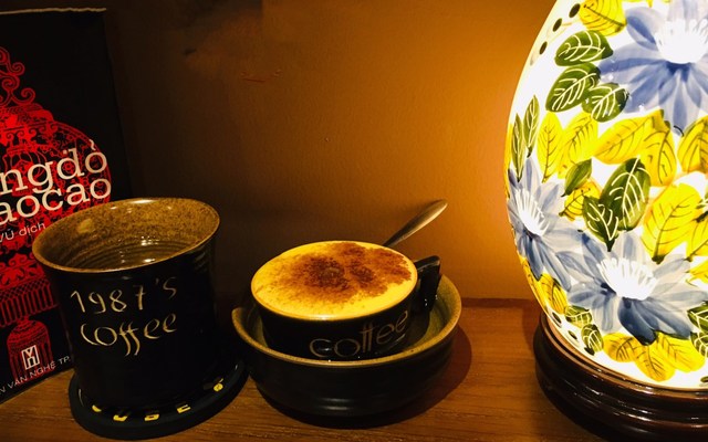 1987's House Coffee & Flower
