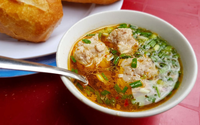 Bánh Mì Xíu Mại - Lê Đại Hành