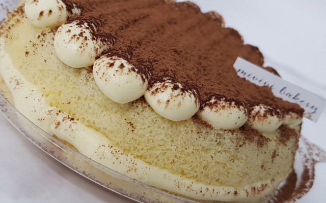 Tiệm Bánh Mivivi - Tuyệt Đỉnh Cốt Bánh Tuyệt Đỉnh Sốt