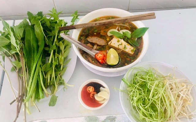 Phở Tài 2 - Nguyễn Văn Cừ