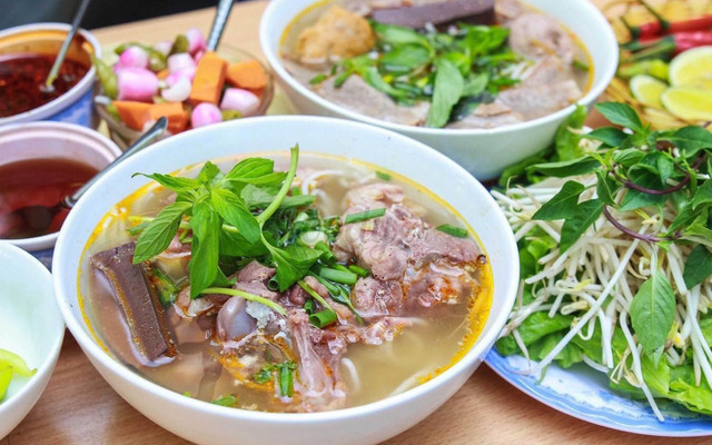 Dì Phương - Bún Chìa & Bún Bò Huế