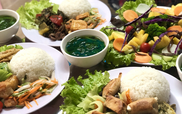 Cơm Chay Thiện Tâm - Tạ Quang Bửu