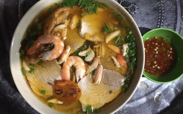 Gia Bảo - Bánh Canh Cua Giò Heo & Hủ Tiếu Sườn Kho