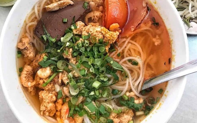 Cô Gái - Bún Riêu & Canh Bún - Quốc Lộ 13