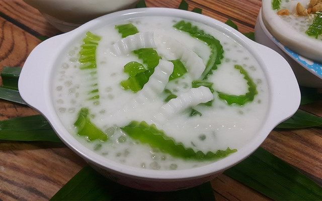 Ny Phan - Chè Dừa Non