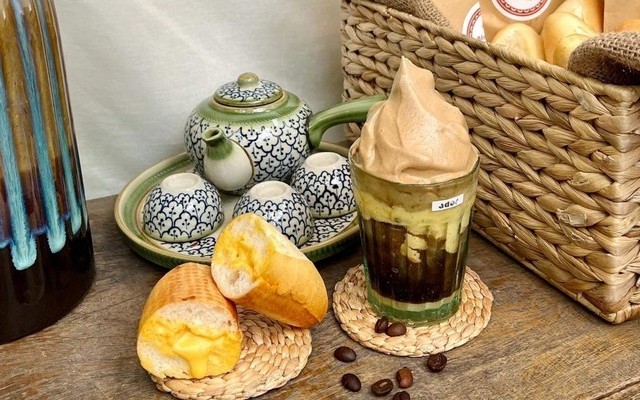 Ador Coffee - Cafe Bọt Trứng & Bánh Mỳ Bơ Chảy